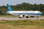 China Southern Airlines Airbus A321-253NX (D-AVYA) at  Hamburg - Finkenwerder, Germany