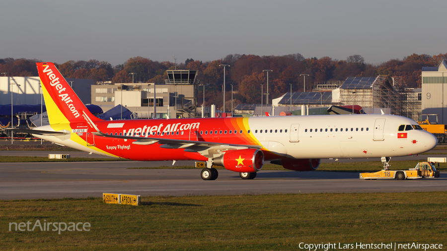 VietJet Air Airbus A321-211 (D-AVYA) | Photo 280581