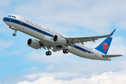 China Southern Airlines Airbus A321-253NX (D-AVYC) at  Hamburg - Finkenwerder, Germany