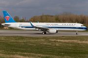 China Southern Airlines Airbus A321-253NX (D-AVYC) at  Hamburg - Finkenwerder, Germany