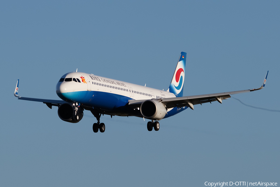 Chongqing Airlines Airbus A321-253NX (D-AVYD) | Photo 412000