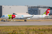 TAP Air Portugal Airbus A321-251NX (D-AVYE) at  Hamburg - Finkenwerder, Germany