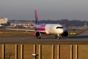 Wizz Air Malta Airbus A321-271NX (D-AVYE) at  Hamburg - Finkenwerder, Germany