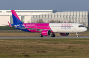 Wizz Air Malta Airbus A321-271NX (D-AVYF) at  Hamburg - Finkenwerder, Germany