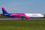 Wizz Air UK Airbus A321-271NX (D-AVYF) at  Hamburg - Finkenwerder, Germany