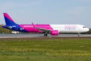 Wizz Air UK Airbus A321-271NX (D-AVYF) at  Hamburg - Finkenwerder, Germany