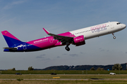 Wizz Air Airbus A321-271NX (D-AVYH) at  Hamburg - Finkenwerder, Germany