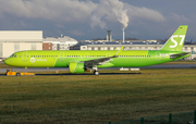 S7 Airlines Airbus A321-271N (D-AVYI) at  Hamburg - Finkenwerder, Germany