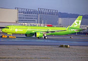 S7 Airlines Airbus A321-271N (D-AVYI) at  Hamburg - Finkenwerder, Germany