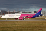 Wizz Air UK Airbus A321-231 (D-AVYJ) at  Hamburg - Finkenwerder, Germany