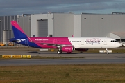 Wizz Air UK Airbus A321-231 (D-AVYJ) at  Hamburg - Finkenwerder, Germany