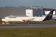 Lufthansa Airbus A321-271NX (D-AVYK) at  Hamburg - Finkenwerder, Germany