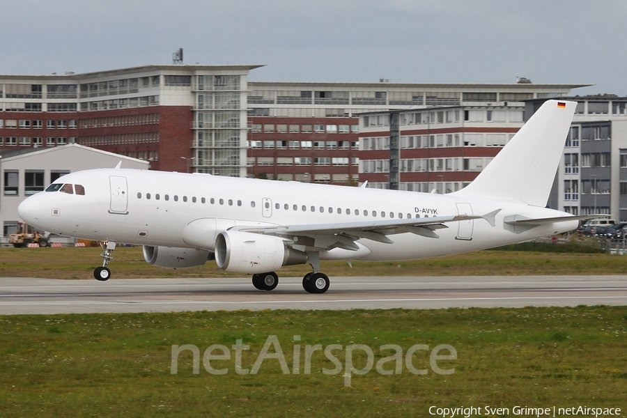 (Private) Airbus A319-115X CJ (D-AVYK) | Photo 26263