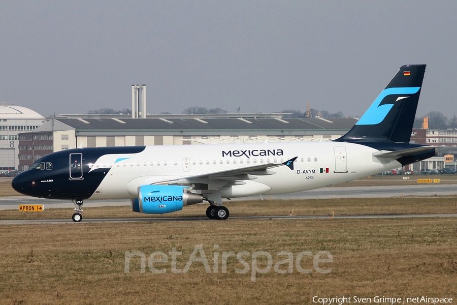 Mexicana Airbus A319-112 (D-AVYM) | Photo 10059