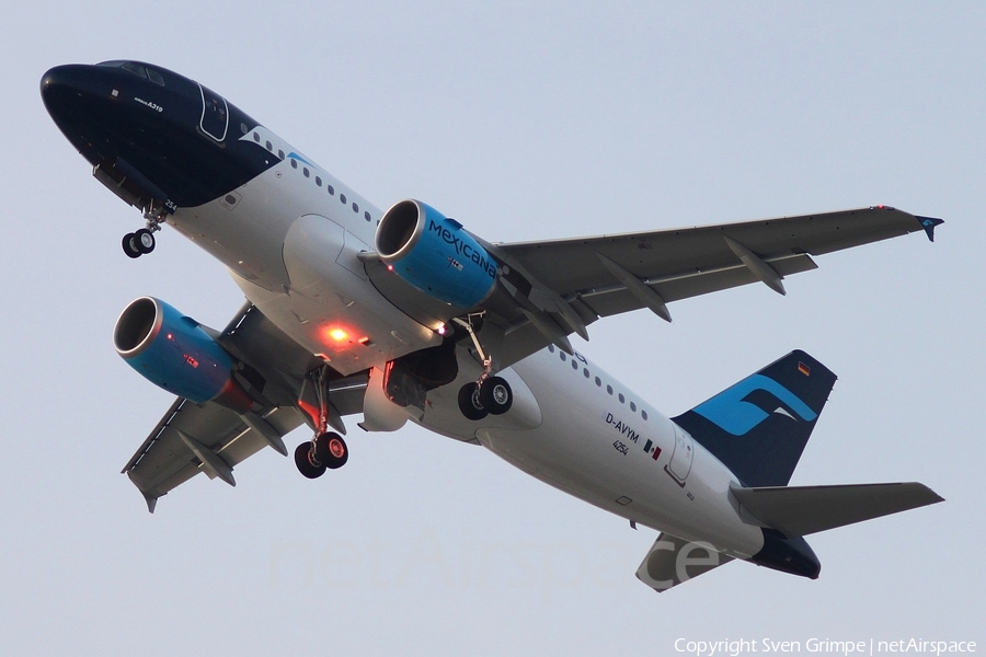 Mexicana Airbus A319-112 (D-AVYM) | Photo 17468