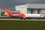 VietJet Air Airbus A321-211 (D-AVYM) at  Hamburg - Finkenwerder, Germany