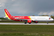 VietJet Air Airbus A321-211 (D-AVYM) at  Hamburg - Finkenwerder, Germany