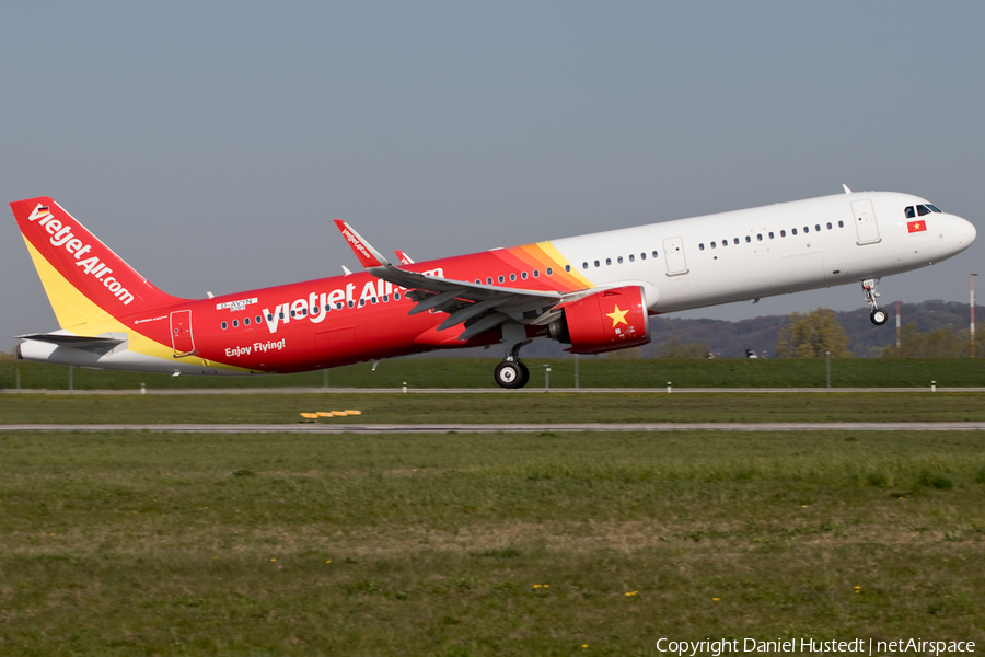 VietJet Air Airbus A321-271N (D-AVYN) | Photo 414418