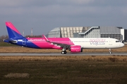 Wizz Air UK Airbus A321-271NX (D-AVYN) at  Hamburg - Finkenwerder, Germany