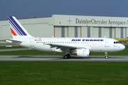Air France Airbus A319-111 (D-AVYP) at  Hamburg - Finkenwerder, Germany