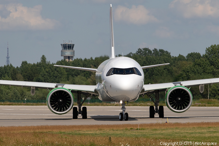 VivaAerobus Airbus A321-271NX (D-AVYP) | Photo 389573