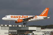 easyJet Airbus A319-111 (D-AVYP) at  Hamburg - Finkenwerder, Germany