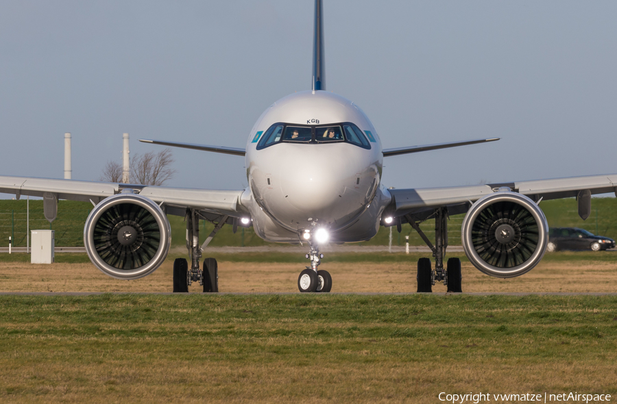 Air Astana Airbus A321-271NX (D-AVYQ) | Photo 373703