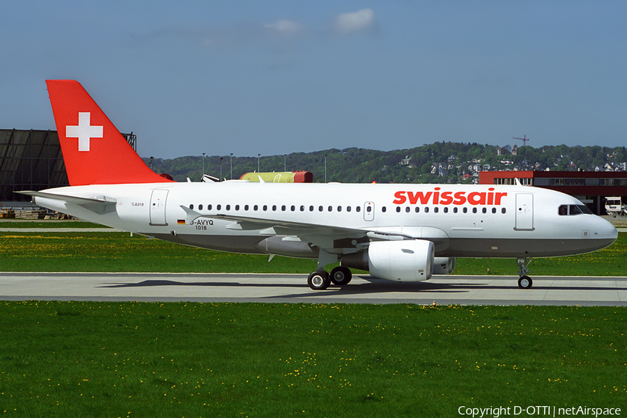 Swissair Airbus A319-112 (D-AVYQ) | Photo 395560
