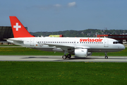 Swissair Airbus A319-112 (D-AVYQ) at  Hamburg - Finkenwerder, Germany