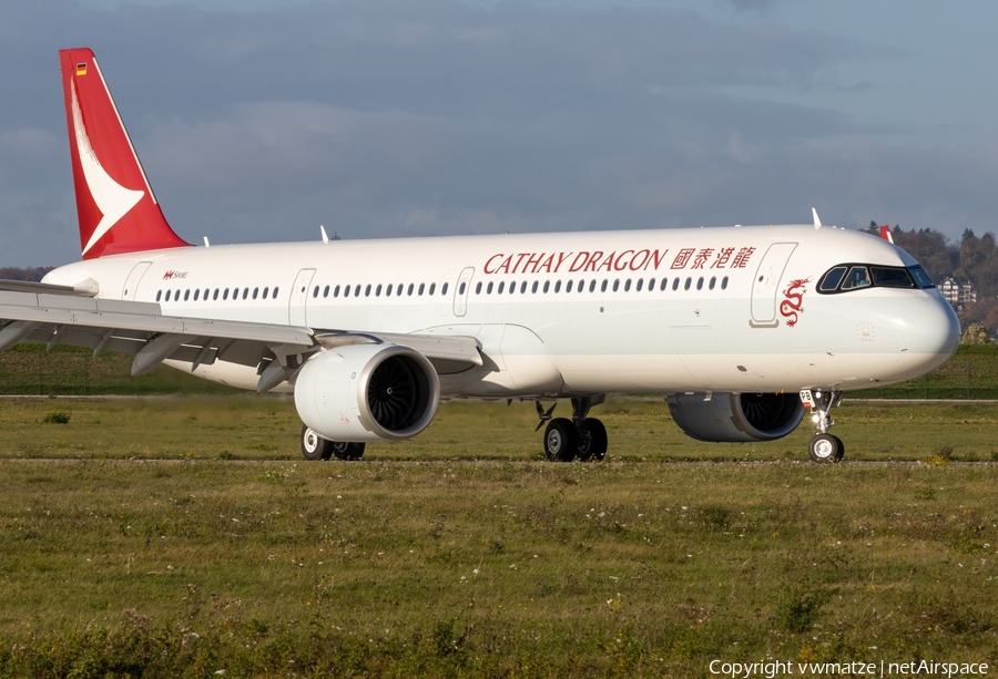 Cathay Dragon Airbus A321-251NX (D-AVYR) | Photo 409410