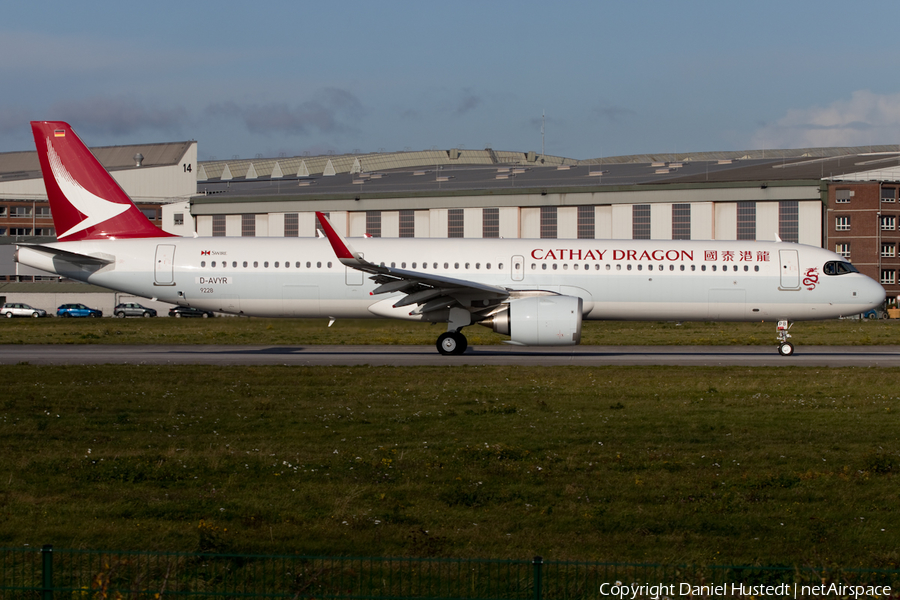 Cathay Dragon Airbus A321-251NX (D-AVYR) | Photo 409900