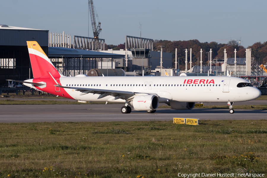 Iberia Airbus A321-253NY (D-AVYR) | Photo 654497