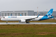 Air Transat Airbus A321-271NX (D-AVYS) at  Hamburg - Finkenwerder, Germany