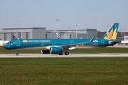 Vietnam Airlines Airbus A321-272N (D-AVYS) at  Hamburg - Finkenwerder, Germany