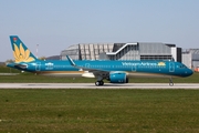 Vietnam Airlines Airbus A321-272N (D-AVYS) at  Hamburg - Finkenwerder, Germany