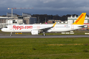 Pegasus Airlines Airbus A321-251NX (D-AVZC) at  Hamburg - Finkenwerder, Germany