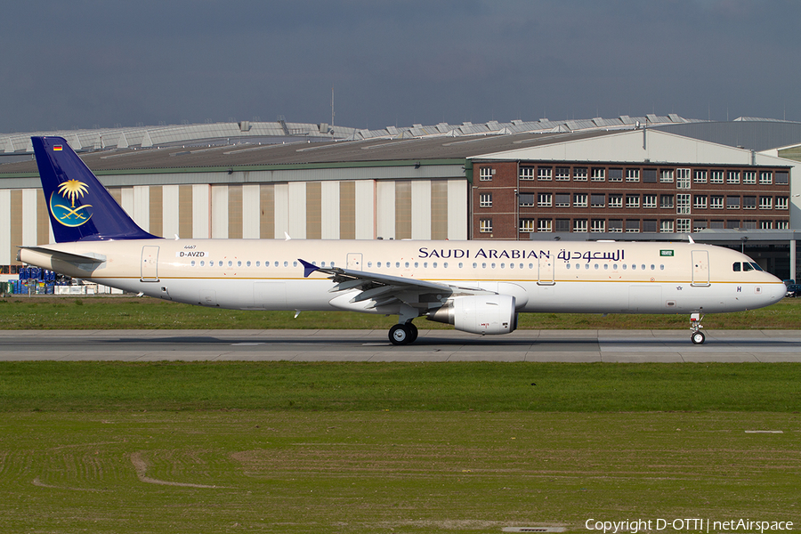 Saudi Arabian Airlines Airbus A321-211 (D-AVZD) | Photo 323061