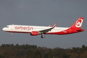 Air Berlin Airbus A321-211 (D-AVZE) at  Hamburg - Fuhlsbuettel (Helmut Schmidt), Germany