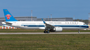 China Southern Airlines Airbus A321-253NX (D-AVZE) at  Hamburg - Finkenwerder, Germany