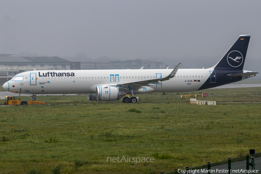 Lufthansa Airbus A321-271NX (D-AVZE) | Photo 480106