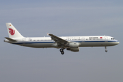 Air China Airbus A321-213 (D-AVZF) at  Hamburg - Fuhlsbuettel (Helmut Schmidt), Germany