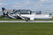 Air New Zealand Airbus A321-271NX (D-AVZF) at  Hamburg - Finkenwerder, Germany