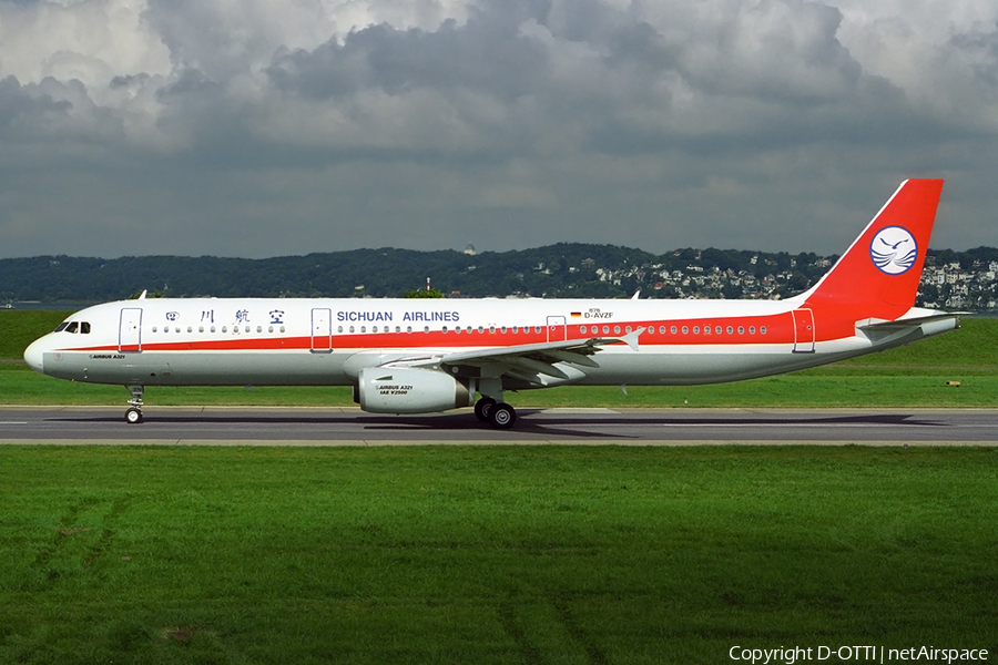 Sichuan Airlines Airbus A321-231 (D-AVZF) | Photo 362105