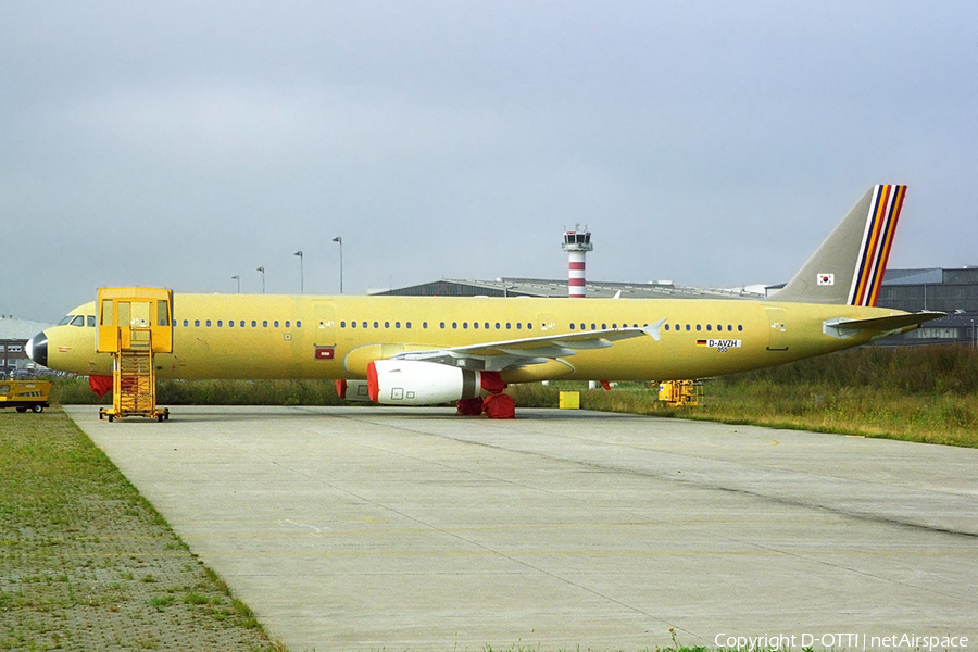 Asiana Airlines Airbus A321-231 (D-AVZH) | Photo 362102