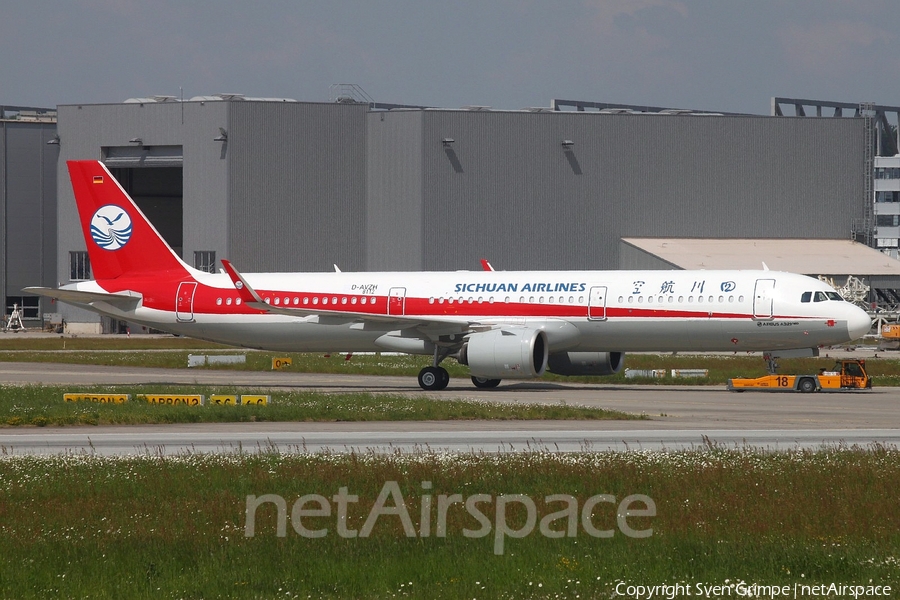 Sichuan Airlines Airbus A321-271N (D-AVZH) | Photo 243993