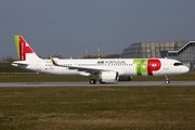 TAP Air Portugal Airbus A321-251NX (D-AVZH) at  Hamburg - Finkenwerder, Germany