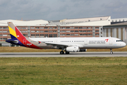 Asiana Airlines Airbus A321-231 (D-AVZI) at  Hamburg - Finkenwerder, Germany