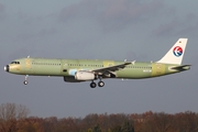 China Eastern Airlines Airbus A321-231 (D-AVZI) at  Hamburg - Fuhlsbuettel (Helmut Schmidt), Germany