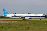 China Southern Airlines Airbus A321-253NX (D-AVZJ) at  Hamburg - Finkenwerder, Germany