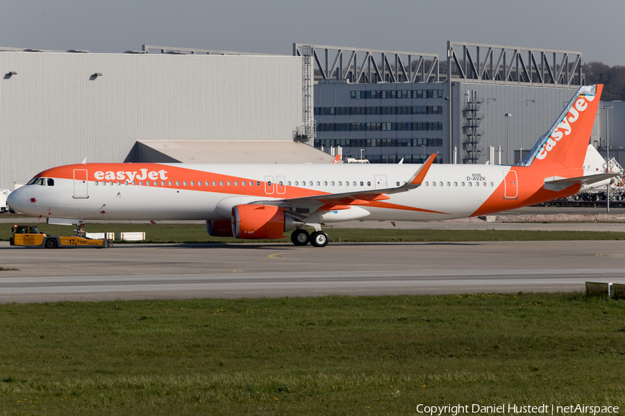 easyJet Airbus A321-251NX (D-AVZK) | Photo 414402